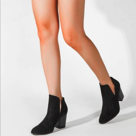 Shein suede v-cut ankle boots, black size 39/8 US - Picture 4 of 7